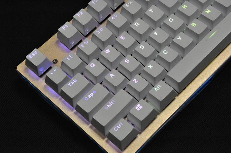 彩背光游戏机械键盘震撼上市新葡京雷柏V500RGB全(图14)